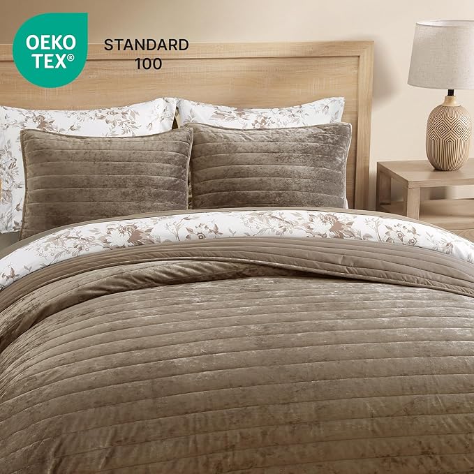 WRENSONGE Velvet Queen Quilt Set-3 Pieces Taupe Oatmeal Luxurious Velvet Striped Channel Comforter with 2 Shams, Soft Bedspread Coverlet Quilted Bedding Set for All Season