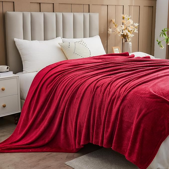 NEWCOSPLAY Super Soft Twin Blanket Red Premium Silky Flannel Fleece Leaves Pattern Lightweight Bed Blanket All Season Use (Red, Twin(60"x80"))