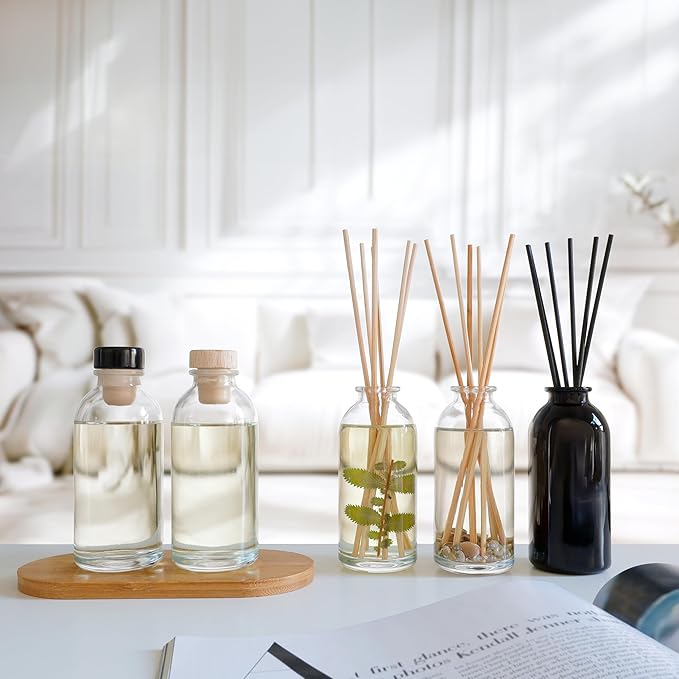 Urban Naturals Frosted Pinecones Holiday Scented Reed Diffuser Oil Gift Set | Pine, Cinnamon, Clove, Cedar Wood, Sandalwood and Vanilla Bean Scent Notes - 3.75 Ounces - Vegan - Made in The USA
