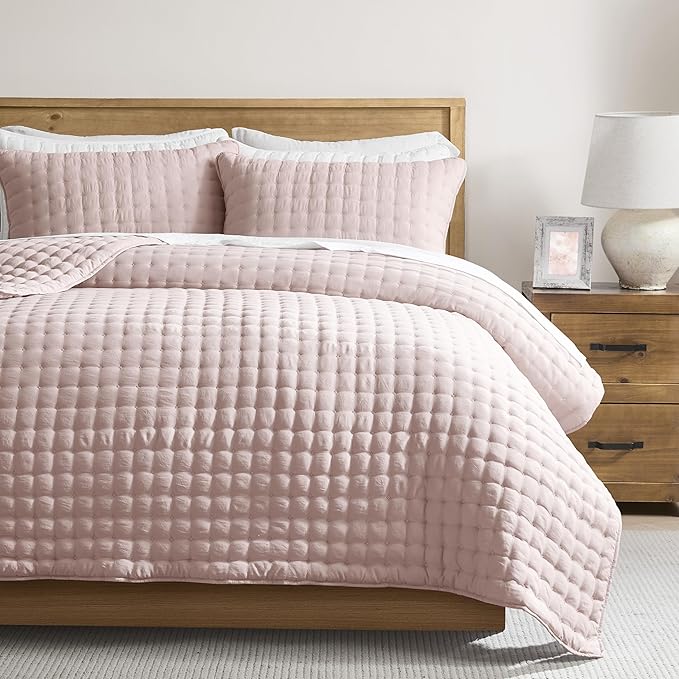 WDCOZY Pink Oversized California King Size Quilt Bedding Sets with Pillow Shams, Cal King Lightweight Soft Bedspread Coverlet, Quilted Blanket Thin Comforter Bed Cover, 3 Pieces, 118x106 inches