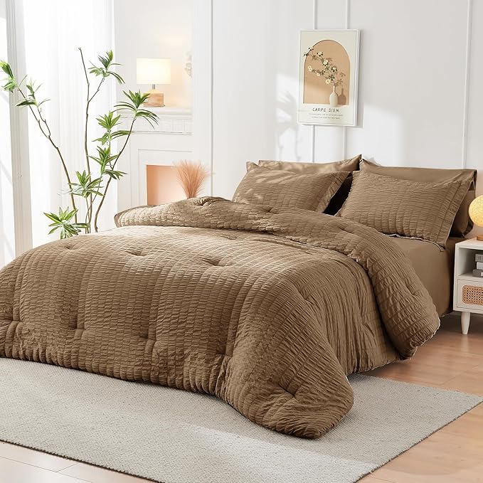 HYMOKEGE Brown California King Comforter Set Seersucker 7 Pieces, All Season Luxury Bed in a Bag for Bedroom, Bedding Set with Comforter, Sheets, Pillowcases & Shams