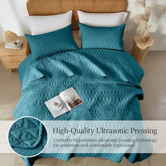 akkialla Twin Quilt Set, Teal Lightweight Microfiber Bedspread Coverlet, Boho Geometric Pattern, Soft All-Season Bedding, 2-Piece (1 Quilt, 1 Pillow Sham) | Breathable fabric, Modern style