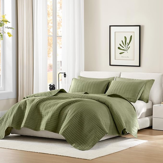 Comfort Spaces Queen Quilt Set Modern Reversible Plaid Coverlet Full Bedding Set Cozy Quilted Winter Layer, All Season Lightweight Soft Queen Size Quilt, Kienna, Full/Queen Olive Green 3 Piece