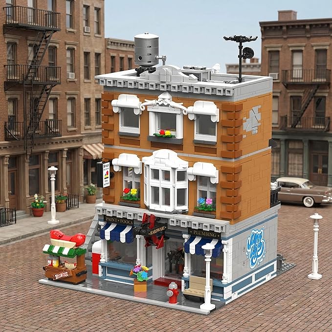 Vintage American Hardware Store Building Blocks, 3-Story Modular Street View with Hot Dog Cart & 7 Figures, 3642 Pieces Adult Building Kit, Collectible City Architecture Model