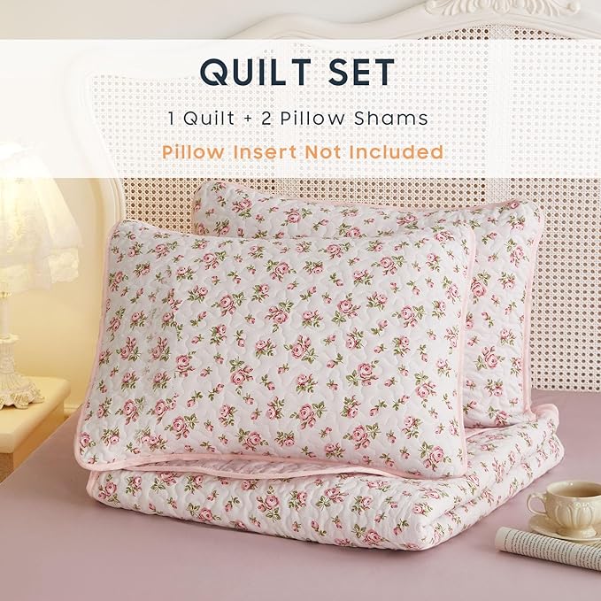 Wake In Cloud - Floral Quilt Set, Coquette Cottagecore Shabby Chic Flower Pattern for Women Teen Girls, Reversible Lightweight Bedspread Coverlet, 3 Pieces, Pink, Twin/Twin XL Size