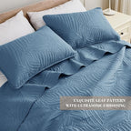Exclusivo Mezcla Queen Quilt Bedding Set, Lightweight Bluish Grey Quilts Queen Full Size for All Seasons, Soft Microfiber Bedspreads Coverlets Bed Cover with Leaf Pattern, 3 Piece