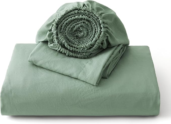 Bedsure Duvet Cover Full Size with Fitted Sheet - 4 Pieces Prewashed Cotton-Like Polyester Extra Soft Bedding Set, Includes 1 Duvet Cover 80x90 Inches, 2 Pillow Shams, 1 Fitted Sheet, Sage Green