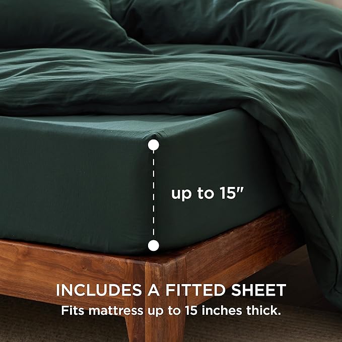 Bedsure Duvet Cover King Size with Fitted Sheet - 4 Pieces Prewashed Cotton-Like Polyester Extra Soft Bedding Set, Includes 1 Duvet Cover 104x90 Inches, 2 Pillow Shams, 1 Fitted Sheet, Forest Green