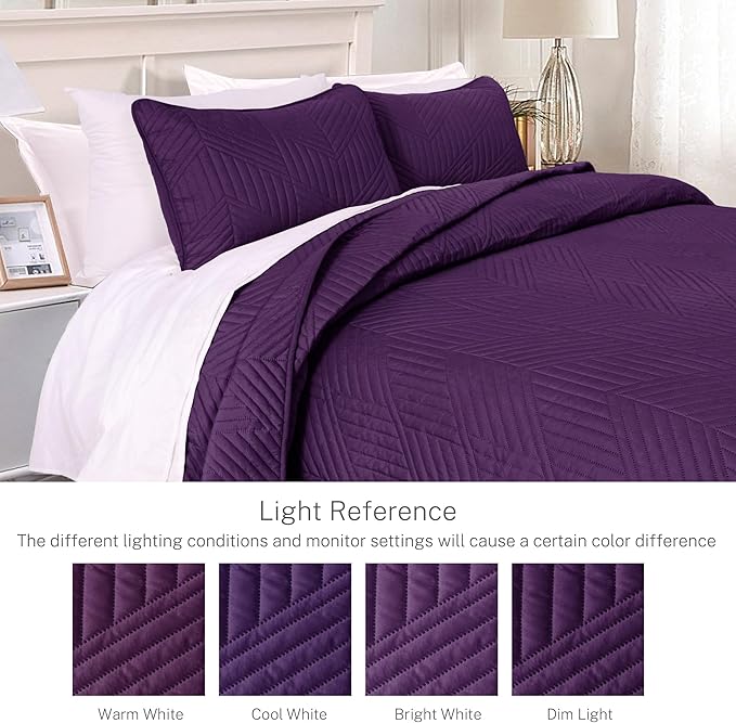 Exclusivo Mezcla Ultrasonic King Quilt Bedding Set, Lightweight Deep Purple Bedspreads Soft Modern Geometric Coverlet Set for All Seasons (1 Quilt and 2 Pillow Shams)