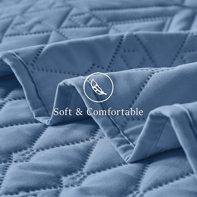 akkialla Full/Queen Quilt Set, Boho Style in a Solid Color, Bluish Grey Lightweight Microfiber Bedspread, Soft and Breathable Coverlet for All Seasons, 3-Piece Bedding Set (1 Quilt, 2 Pillow Shams)