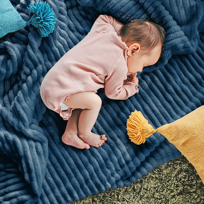 DISSA Fleece Blanket Twin Size – 60x80, Blue - Soft, Plush, Fluffy, Fuzzy, Warm, Cozy – Perfect Throw for Couch, Bed, Sofa - with Pompom Fringe - Flannel Blanket