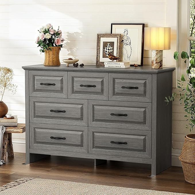 Marsail Farmhouse 7 Drawer Dresser, Wood Chest of Drawers with Natural Texture, Smooth Gliding Drawers, Versatile Storage Organizer Cabinet for Bedroom & Living Room, Grey