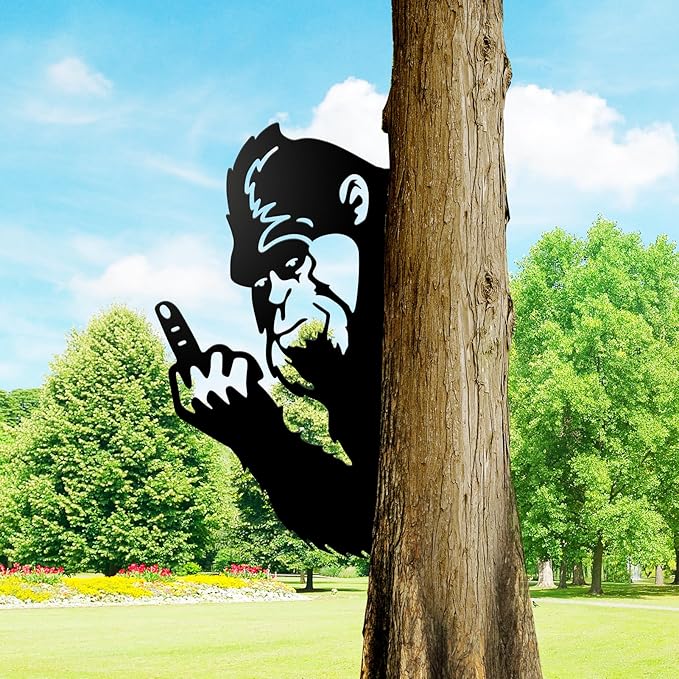 ESTART Peaking a Boo Flipping Off Bigfoot Animal Metal Sign Art Ornament, Animal Peeping Around Signs Corner Tree Garden Fence Farmhouse Outdoor Home Decoration