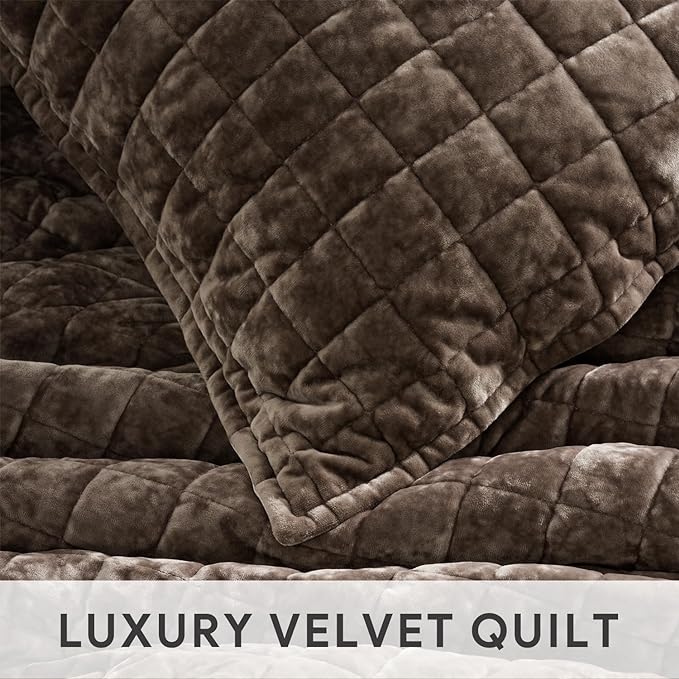 RECYCO Luxury Velvet Quilt Set, California King 118'' x 106'' Oversized Bedspread, Ultra Soft Velvet Comforter, Lightweight Box Stitch Bedding Sets for All Season, with 2 Shams, Walnut Brown