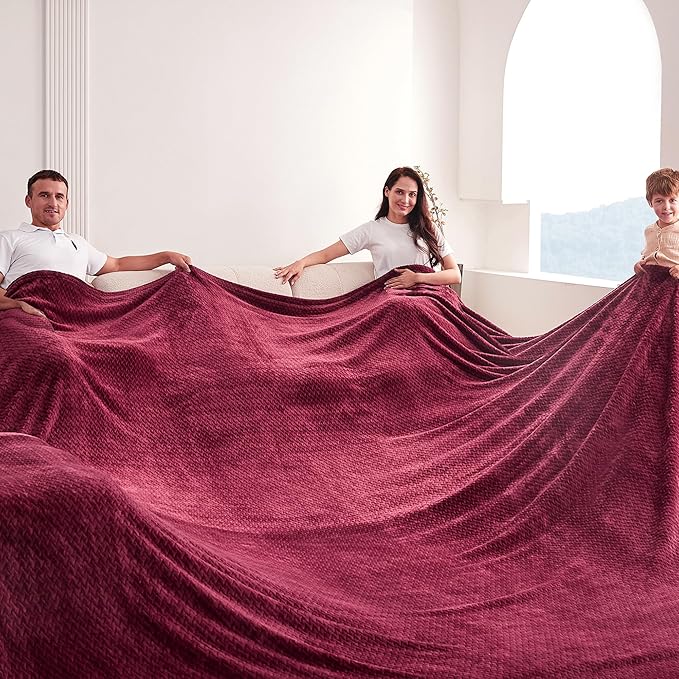 Oversized King Fleece Blanket 120x138 Inches, Seamless Soft Cozy 3D Jacquard Flannel Blanket 10'x11.5' Extra Large for Bed, Sofa, Couch, Travel & Camping, California King Throw, Burgandy Red Leaf
