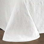 King Charles Modern Farmhouse Floral Matelasse Bedspread, 100% Cotton Breathable Bedding, King/Calking, White