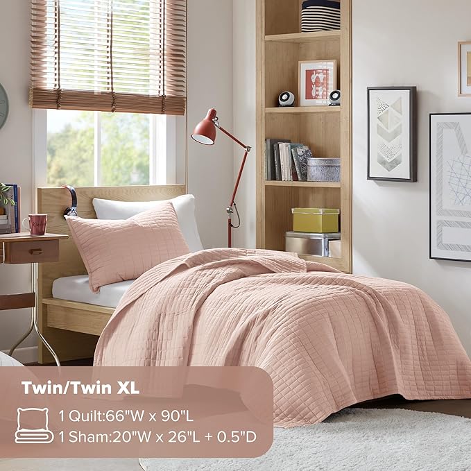 Comfort Spaces Kienna Quilt Set- Double Sided Stitching Design Summer Blanket, Lightweight, Soft, All Season Bedding Layer, Matching Sham, Blush, Coverlet Twin/Twin XL(66"x90") 2 Piece