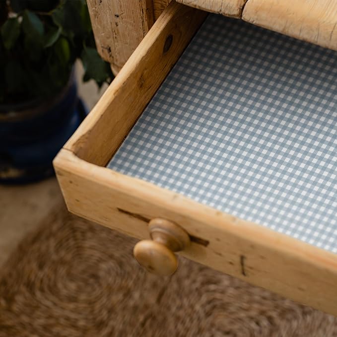 The Master Herbalist Fragrant Fresh Linen SCENTED DRAWER LINERS in a DUCK EGG BLUE GINGHAM Design | Pack of 5 Sheets | Contains Essential Oils | MADE IN THE UK.
