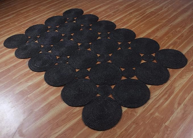 Scalloped Jute Rug, Hand Woven Runner Area Rug, 2.6x4 Ft Black Braided Natural Sisal Kilim Rugs for Living Room, Kitchen, Entryway, Farmhouse
