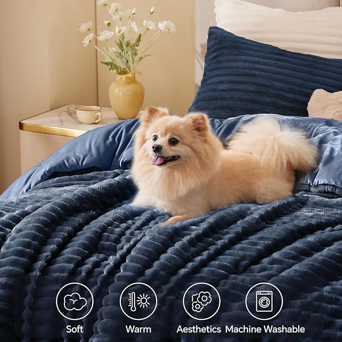 BEDELITE Fleece Queen Comforter Set -Super Soft & Warm Fluffy Navy Blue Bedding, Luxury Fuzzy Heavy Bed Set for Winter with 2 Pillow Cases