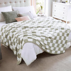 WRENSONGE Checkered Throw Blanket, Sage Green Soft Cozy Fluffy Warm Hand Made Throw Blankets for Couch, Sofa, Chair, Bed, Camping, Picnic, Travel Lightweight Bed Blanket - 90"*108"
