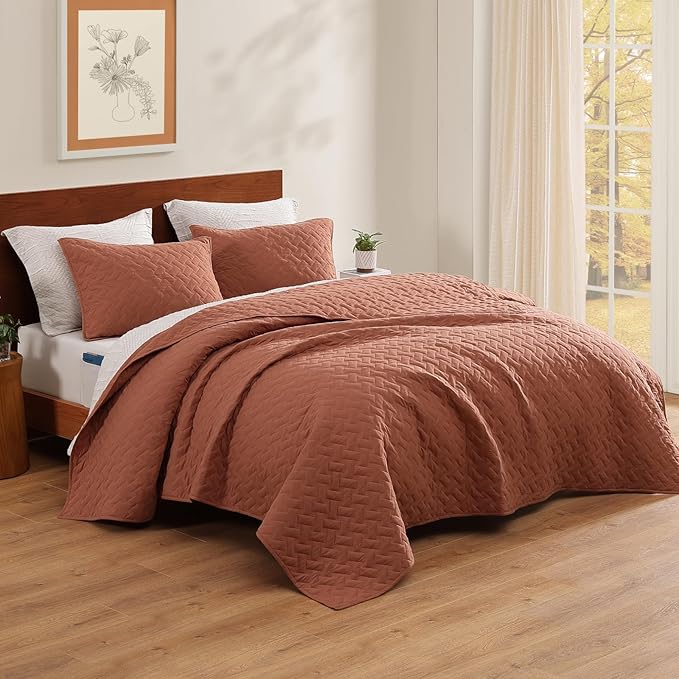 WRENSONGE King Size Quilt-3 Pieces Weave Autumn Leaf Bedspreads King Quilt Bedding Set for All Seasons, Soft Summer Coverlet with 2 Pillow Shams Suitable for Bed, Couch, Quilted Blanket