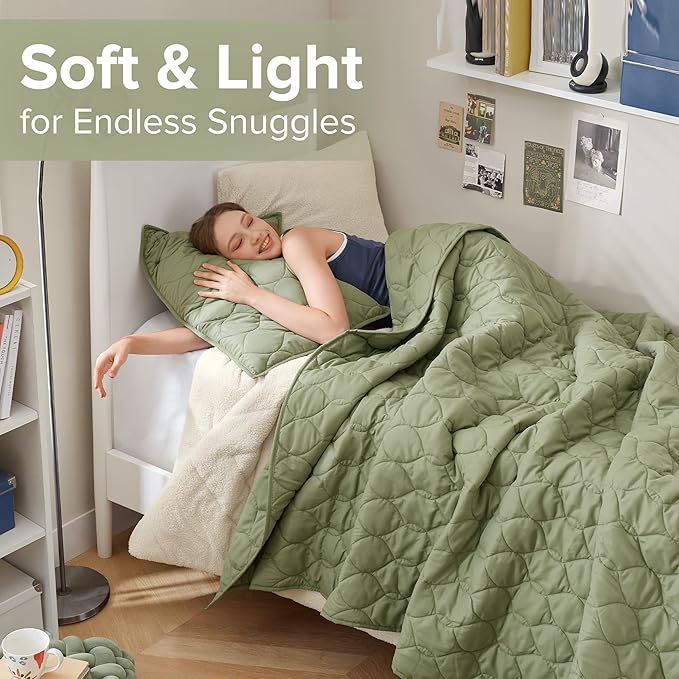 Comfort Spaces Twin Quilt Set Modern Reversible Ogee Coverlet Twin Bedding Set Cozy Quilted Winter Layer, All Season Lightweight Soft Twin Size Quilt, Kienna, Twin/Twin XL Olive Green 2 Piece
