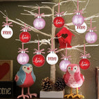 Valentines Tree Decorations, 12 Pcs Valentine Ornaments for Tree, Valentine's Day Hanging Ornament for Christmas Tree, Red Pink White Plastic Ball Ornaments