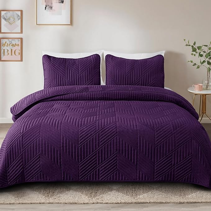 Exclusivo Mezcla Ultrasonic Twin Quilt Bedding Set, Lightweight Deep Purple Bedspreads Soft Modern Geometric Coverlet Set for All Seasons (1 Quilt and 1 Pillow Sham)