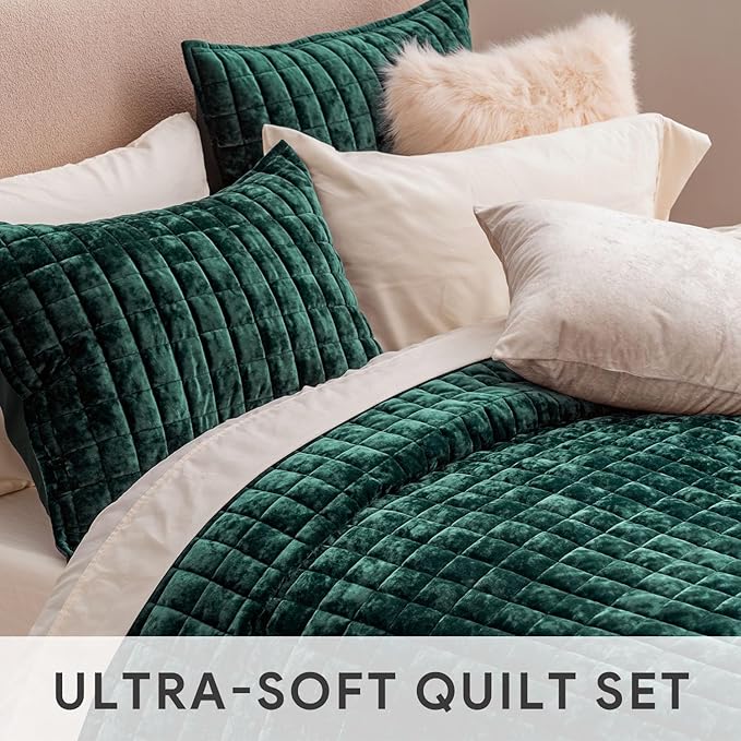 RECYCO Luxury Velvet Quilt Set Full Queen Size Bedding Sets, Ultra Soft Velvet Comforter Set, Lightweight Channel Box Stitch Oversized Bedspread Coverlet for All Season, with 2 Shams, Emerald Green