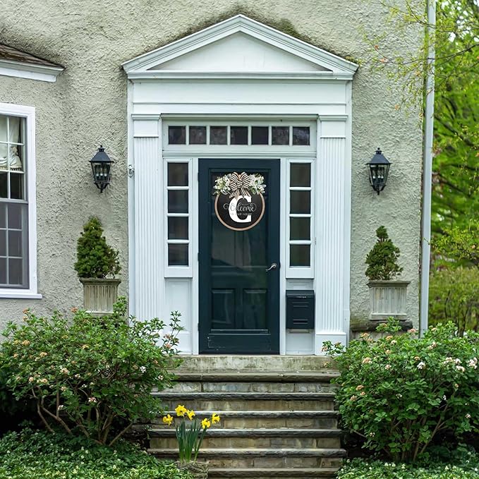 Circular Surname Front Door Welcome Sign - 26 Letter House Wreath, Front Porch Decorations, Year-Round Home Decor (C)