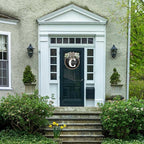 Circular Surname Front Door Welcome Sign - 26 Letter House Wreath, Front Porch Decorations, Year-Round Home Decor (C)