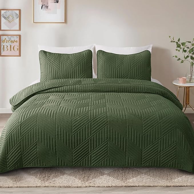 Exclusivo Mezcla Ultrasonic Twin Quilt Bedding Set, Lightweight Olive Green Bedspreads Soft Modern Geometric Coverlet Set for All Seasons (1 Quilt and 1 Pillow Sham)