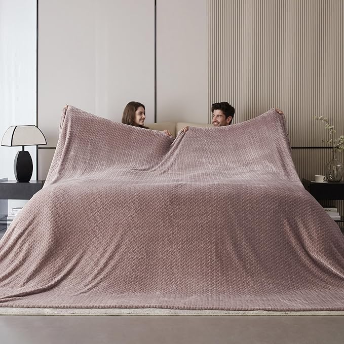 Oversized King Fleece Blanket 120x120 Inches, Seamless Soft Cozy 3D Jacquard Flannel Blanket 10'x10' Extra Large for Bed, Sofa, Couch, Travel & Camping, California King Throw, Brown Leaf
