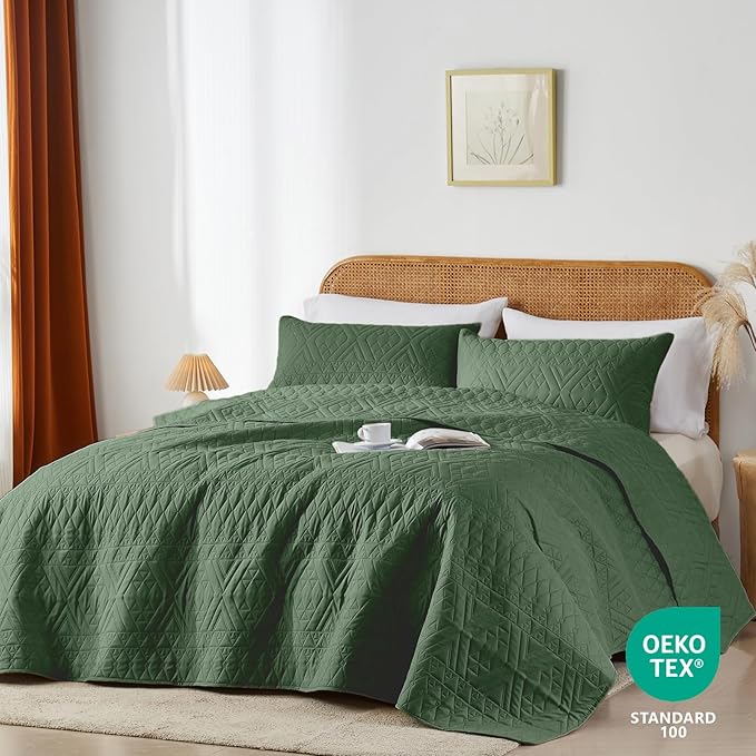 akkialla Twin Size Quilt Bedding Set,Green Lightweight Microfiber Soft Bedspreads,Modern Style Geoetric Pattern Coverlet Set for All Seasons,2 Piece(1 Quilt,1Pillow Sham)