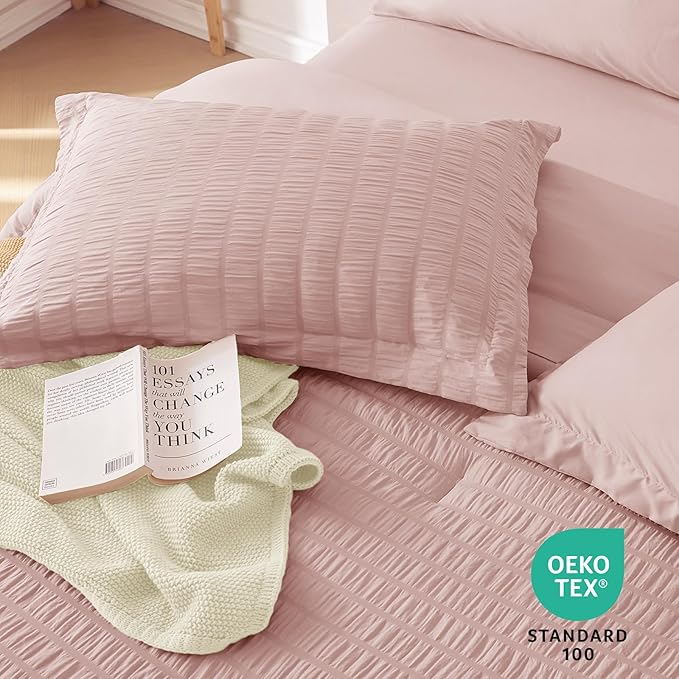 MUXHOMO 7 Pieces Queen Comforter Set, Seersucker Bed in a Bag Queen Size, All Season Luxury Bedding Set with Comforter, Flat Sheet, Fitted Sheet, Pillowcases & Shams, Rose Gold