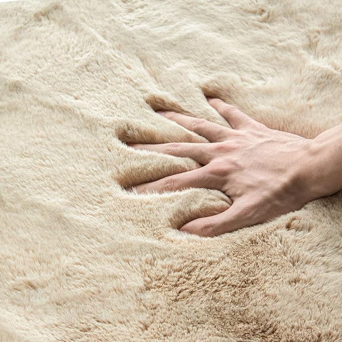 5x7 Area Rug Light Brown Beige Plush Shaggy Rugs for Bedroom Washable Faux Rabbit Fur Rug for Living Room Fluffy Large Nursery Rug Home Décor