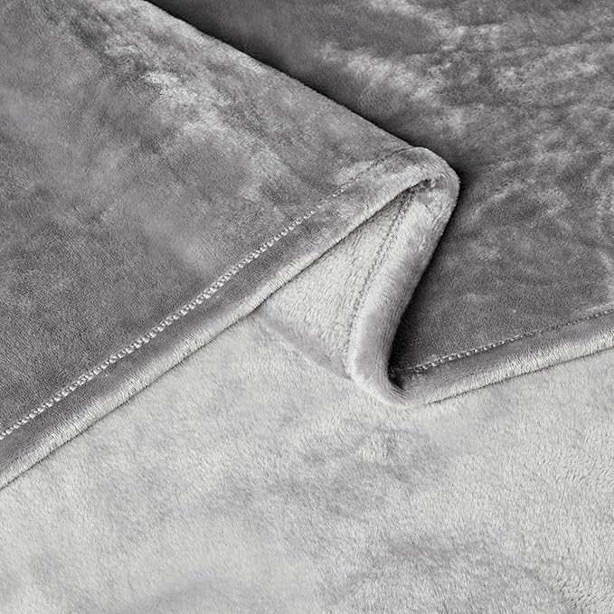 Amazon Basics Soft Fleece Throw Blanket, Lightweight Cozy Blanket for Couch & Sofa, 50 x 60 Inches, Gray