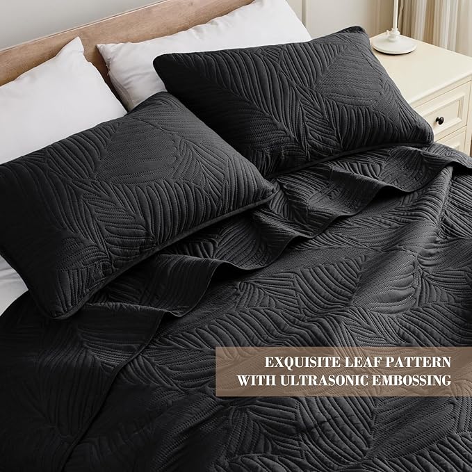 Exclusivo Mezcla California King Quilt Bedding Set, Lightweight Black Quilts Cal Oversized King Size for All Seasons, Soft Microfiber Bedspreads Coverlets with Leaf Pattern, 3 Piece