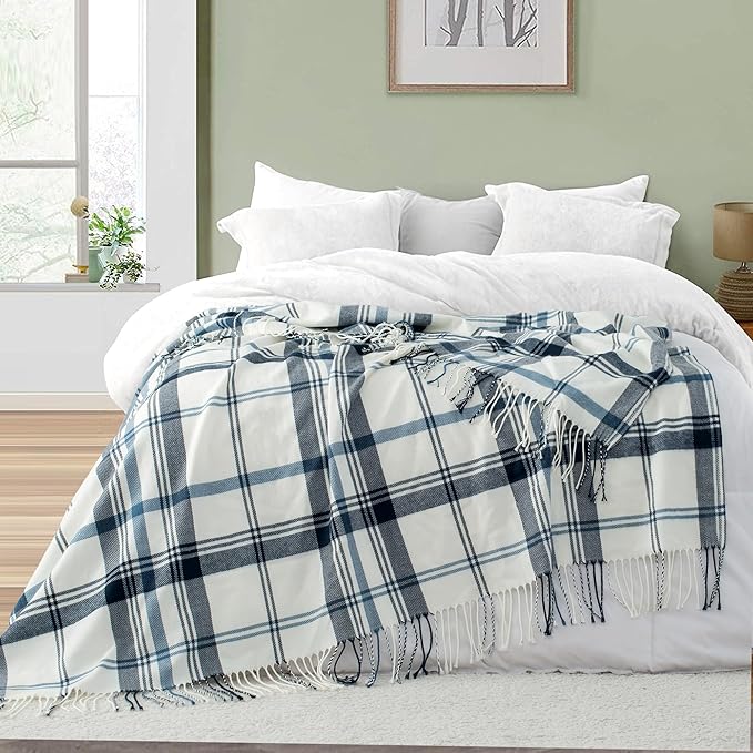 Blue and White Plaid Throw Blanket for Couch,60"X80" Super Soft Cozy Warm Home Decorative Throws with Tassels for Bed Sofa Picnic