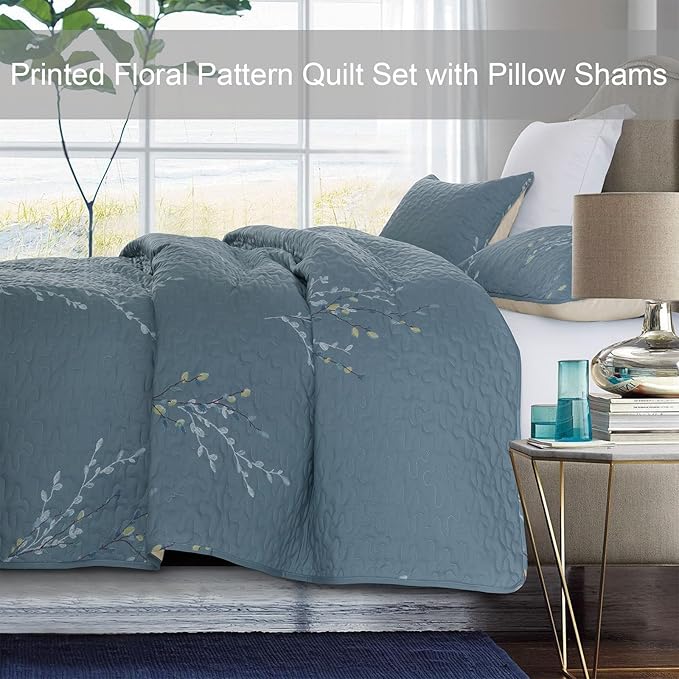 Exclusivo Mezcla Reversible Boho Quilts Queen Size, Blue Bedspreads Lightweight Coverlet All Season Flowers Quilt Bedding Set with Printed Floral Pattern (1 Quilt, 2 Pillow Shams)