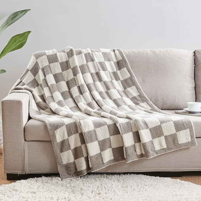 CozeCube Super Soft Fullfy Microfiber Reversible Knitted Blankets, Warm Cozy Fuzzy Plush Throw, Grey and White Checkered Throw Blanket for Couch Bed Sofa, 60" x 80"
