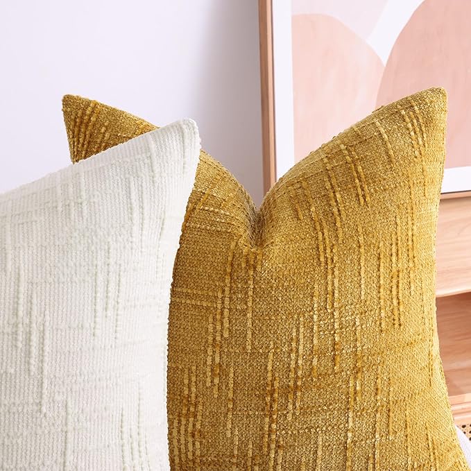 decorUhome Spring Cream White Chenille Throw Pillow Covers 20x20 Set of 2 Textured Slubby Couch Pillow Covers Farmhouse Accent Modern Neutral Decorative Pillow Cases for Bed Sofa Living Room