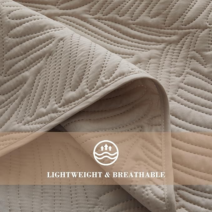 Exclusivo Mezcla Queen Quilt Bedding Set, Lightweight Taupe Quilts Queen Full Size for All Seasons, Soft Microfiber Bedspreads Coverlets Bed Cover with Leaf Pattern, 3 Piece