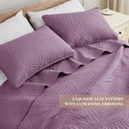 Exclusivo Mezcla King Size Quilt Bedding Set, Lightweight Dusty Lavender Quilts King Size for All Seasons, Soft Microfiber Bedspreads Coverlets Bed Cover with Leaf Pattern, 3 Piece
