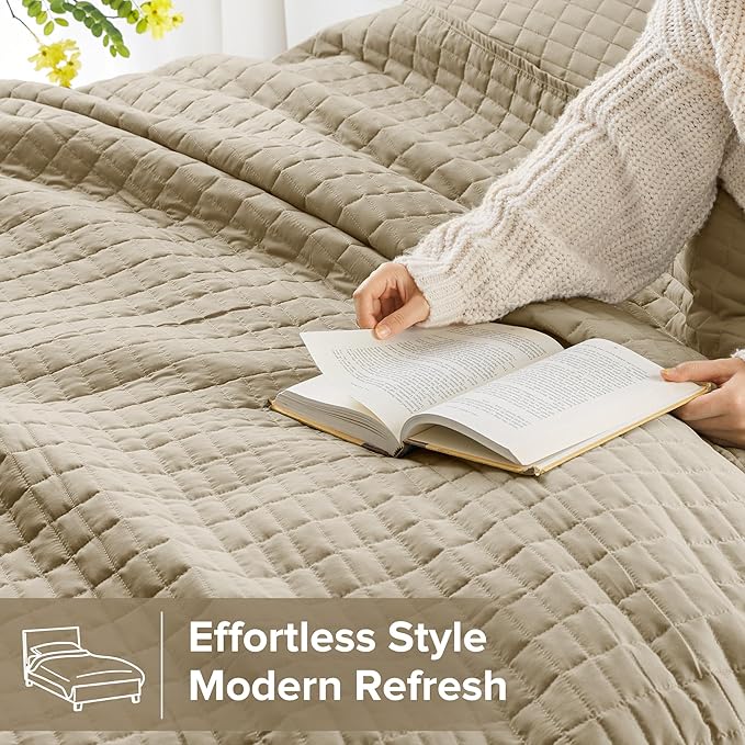 Comfort Spaces King Quilt Set Modern Reversible Plaid Coverlet King Bedding Set Cozy Quilted Winter Layer, All Season Lightweight Soft King Size Quilt, Kienna, Cal King Beige 3 Piece