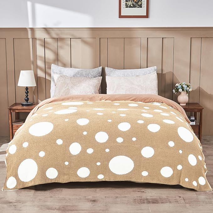 CozeCube Super Soft Fullfy Microfiber Reversible Knitted Blankets, Warm Cozy Fuzzy Plush Throw, Beige and White Polka Dot Throw Blanket for Couch Bed Sofa, 50" x 60"
