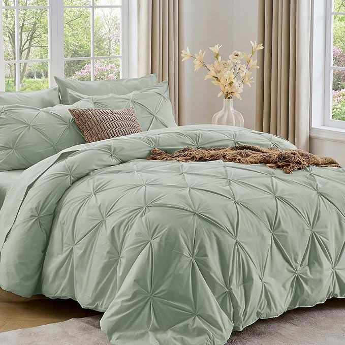 Sasttie Queen Comforter Set, 7-Piece Bed in a Bag, Pintuck Bedding Sets for All Season, Includes Comforter, Flat Sheet, Fitted Sheet, Pillowcases and Pillowshams, Sage Grey