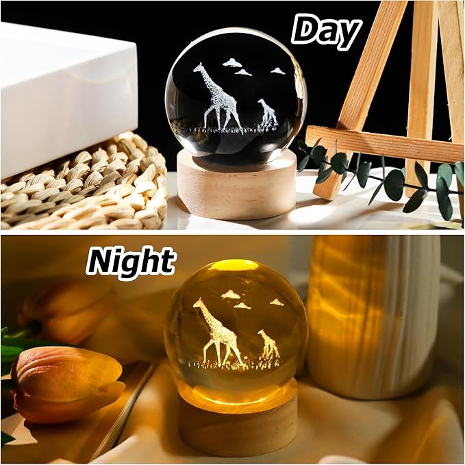 Giraffe Gifts for Women Men 3D Giraffes Crystal Ball with Wooden Light Base Glass Animal Decor Gifts for Giraffe Lovers for Christmas Mothers Valentine's Day Birthday (Diameter 2.36 inches)