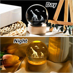 Giraffe Gifts for Women Men 3D Giraffes Crystal Ball with Wooden Light Base Glass Animal Decor Gifts for Giraffe Lovers for Christmas Mothers Valentine's Day Birthday (Diameter 2.36 inches)